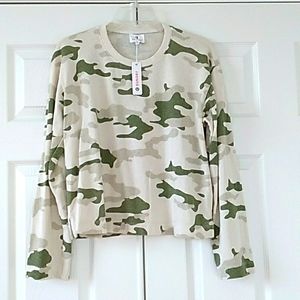 Sundry Cream Beige & Green Camo Boxy Long Sleeve Sweatshirt